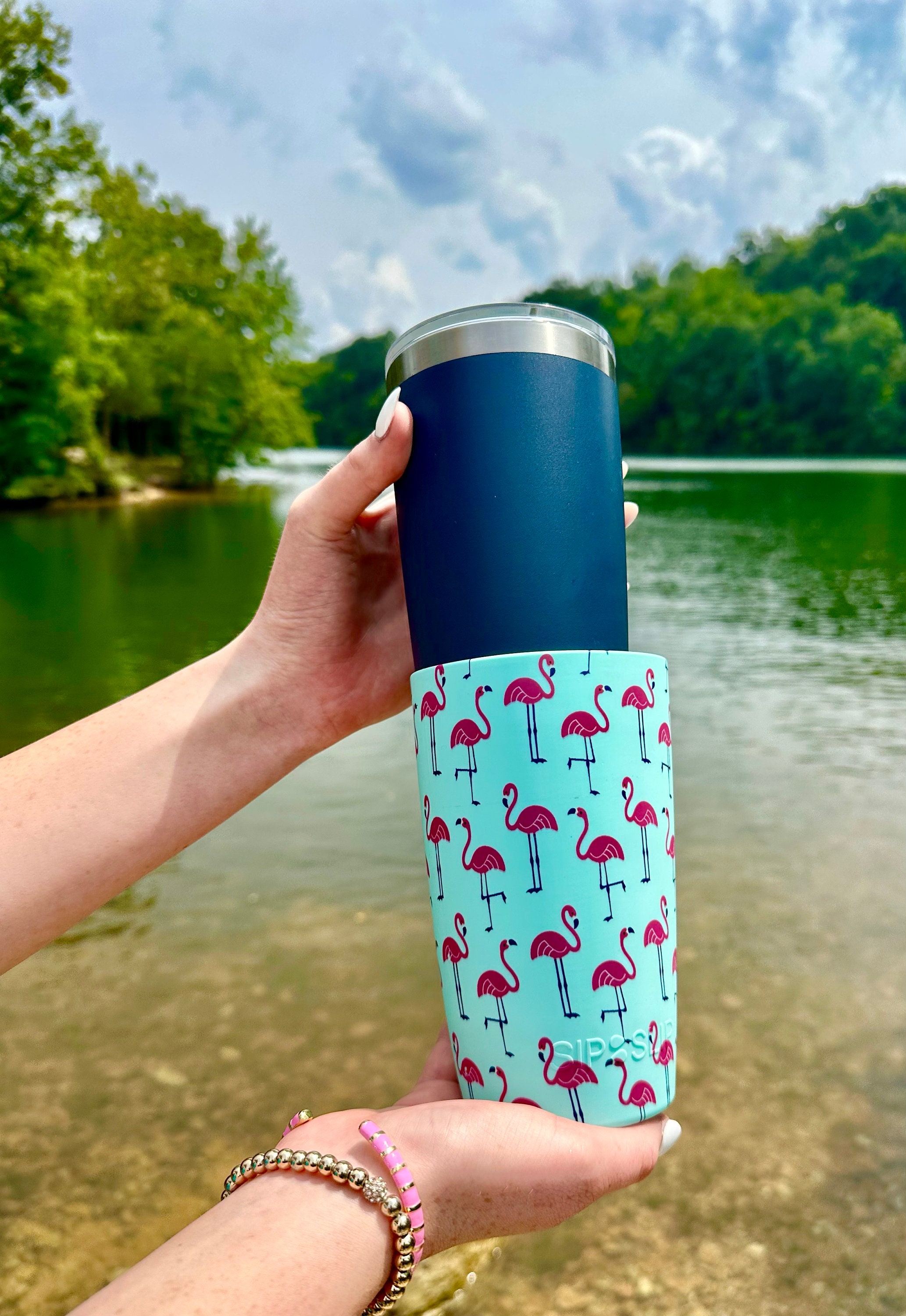 Neoprene Water Bottle Koozie 24 Ounce - Retro Blue – DeckBagZ