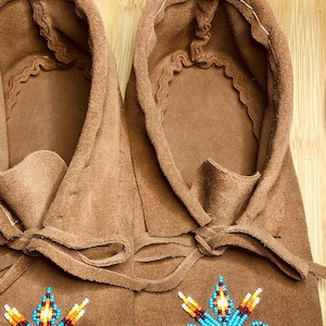 Handmade Traditional *Ancient Burst* Moccasins - Black Cowhide Leather