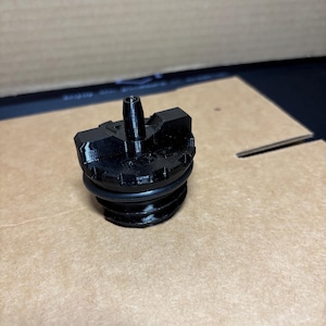 Toyota Gas tank smoke test evap adapter cap for threaded style