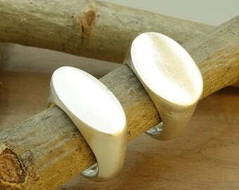 スターリングシルバーオーバルリング、ハンドメイドシルバーリング、シルバーオーバルシグネットリング、オーバルメンズオーバルシグネットリング、レディースシグネットリング、サンドキャストシルバーリング