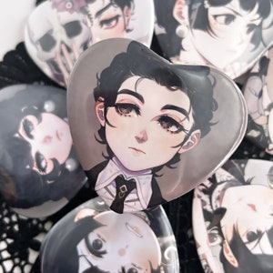 23:4 | Heart-Shaped Button Pins