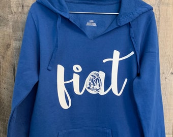 Felpa con cappuccio blu Fiat cattolica / Felpa con cappuccio Vergine Maria: abbigliamento cattolico per donne