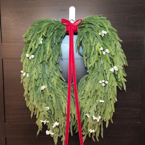 Cascading Pine Wreath, Modern Winter Wreath, Lush Pine Wreath, Draping Norfolk Pine Wreath