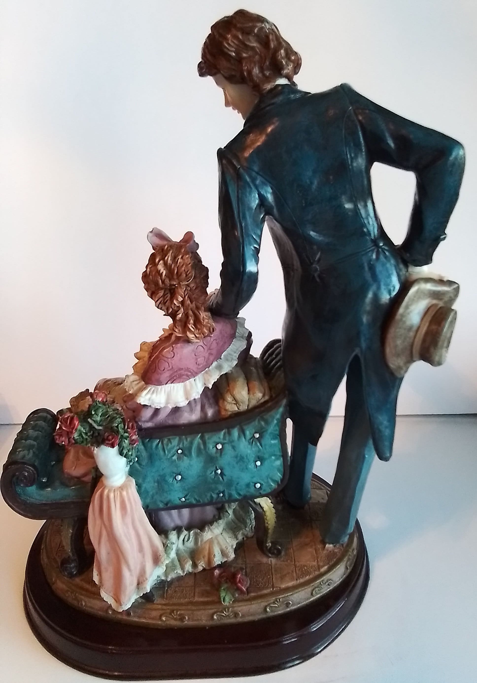Vintage Meerchi Victorian Couple,female Seated With Flowers Hand