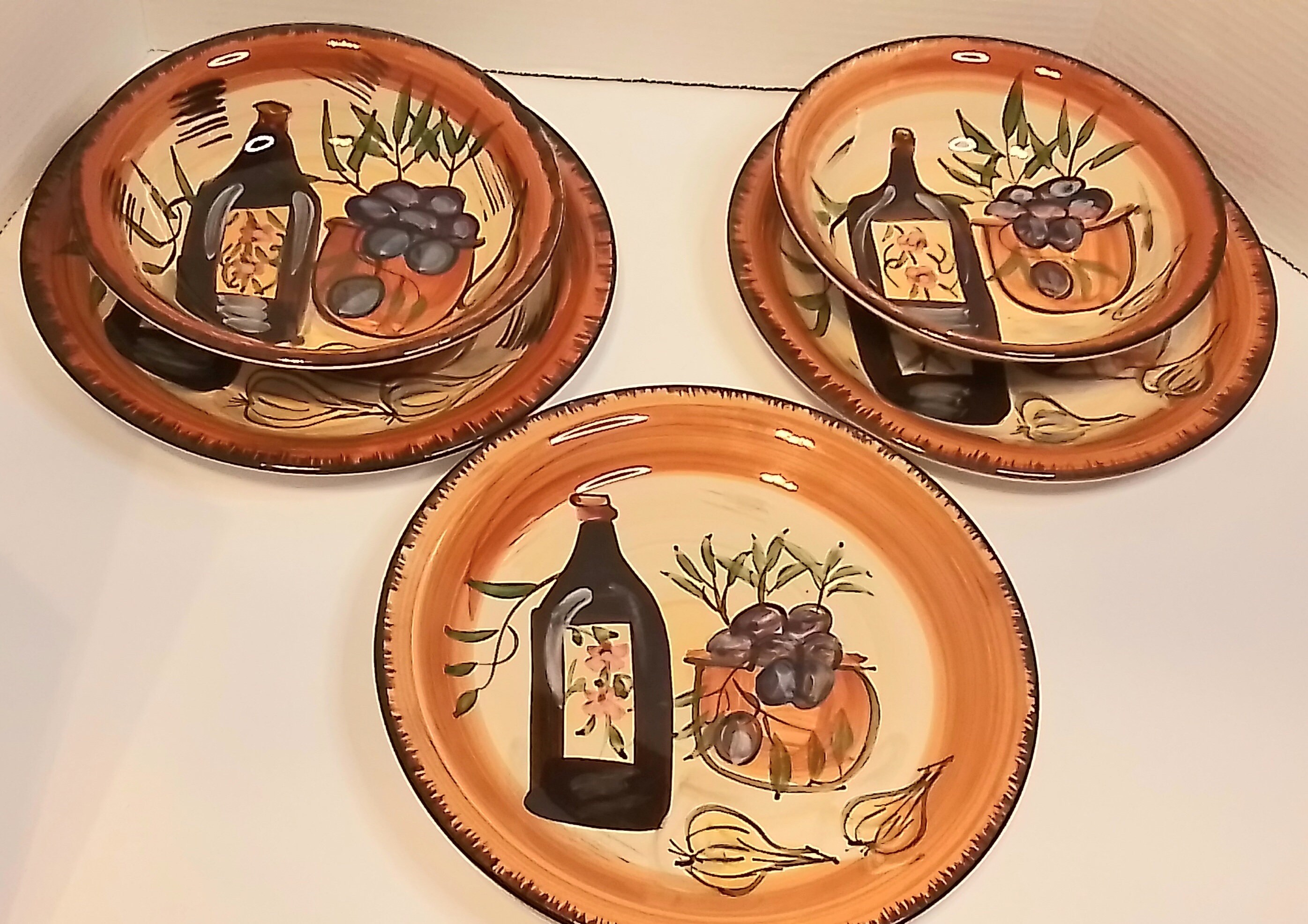 Wine and Grapes Design Dinner and Bowl Plates Set 5 Pieces Vintage ...
