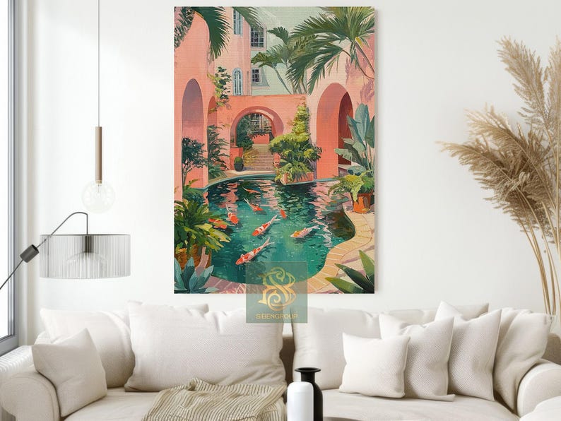 K&ouml;nnte beinhalten: Ein lebendiger Kunstdruck zeigt eine ruhige Koi-Teich-Szene. Das Kunstwerk zeigt eine &uuml;ppige, tropische Umgebung mit einem Pool, gew&ouml;lbten T&uuml;ren und bunten Kois. Die Farbpalette umfasst Korallen-, T&uuml;rkis- und Gr&uuml;nt&ouml;ne und schafft eine friedliche Atmosph&auml;re.
