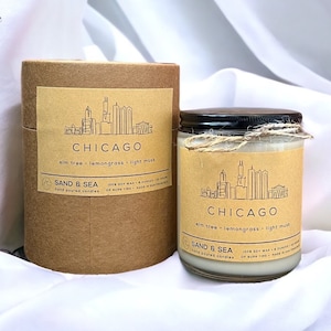 Chicago Scented Candle • 100% Soy Wax Handcrafted Small Batch • Great Gift for Chicago Lover • City Themed Candles
