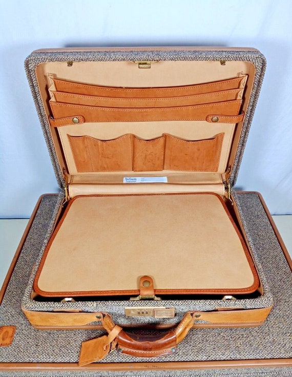 Vintage Lot of 4 Hartmann Tweed & Leather Luggage… - image 9