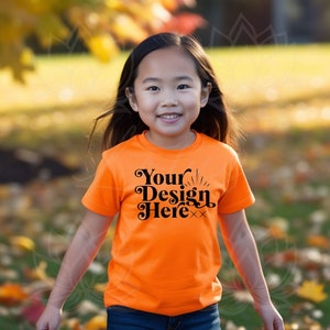 Bambini Bella Canvas 3001 Arancione Bambini Camicia Mockup Ragazze T-Shirt Mock up Arancione Autunno Mockup Bambino Tshirt Download digitale