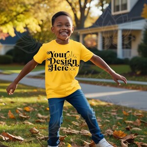 Bambini Bella tela 3001 giallo bambini camicia Mockup ragazzi t-shirt Mock up giallo autunno Mockup bambino Tshirt Download digitale