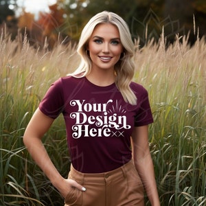 Bella Canvas 3001 Borgogna T-shirt Mockup, Autunno Mockup, Autunno Tee Shirt Mockup Modello donna, Boho Mockup, BC 3001 Camicia Mockup Scarica