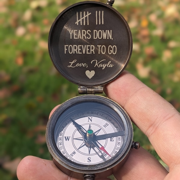 Anniversary gift for him, gifts for boyfriend, personalized compass, anniversary gifts, engraved compass, unique gifts, Christmas presents