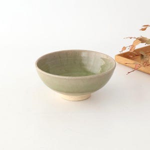 Ciotola per riso in argilla grezza verde / Mino Ware