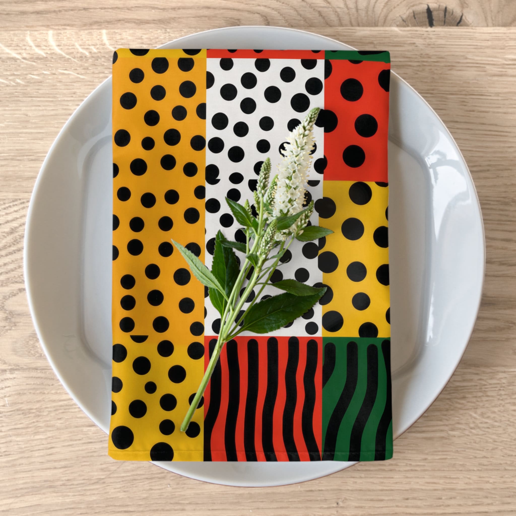 Kwanzaa Wrapping Paper Black Owned Gifts African American FBA Culture  Kinara Pattern Afrocentric Pattern Gift Wrap 