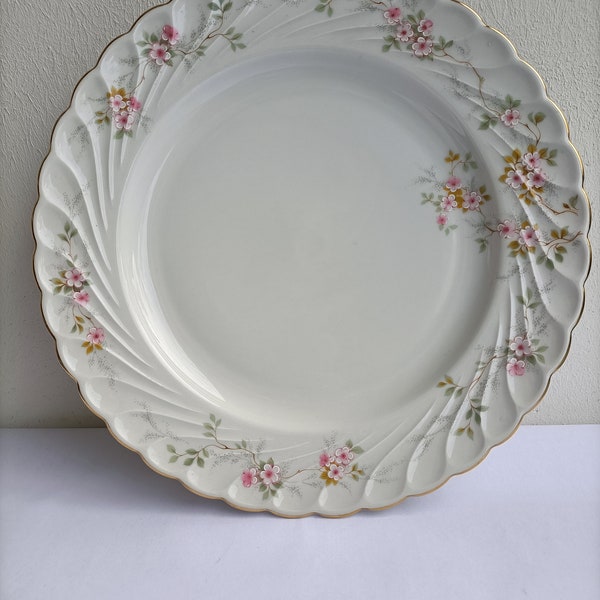 Plate or floral serving dish in Bavaria porcelain/Large round dish/Serving plate/German vintage porcelain plate