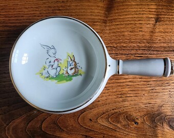 Hot plate with handle • Porcelain baby plate • Cristalia plate • Rabbit decor