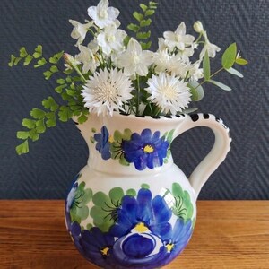 Carafe Pichet Vintage Italienne en Céramique "Decorato a Mano" - Vase à Fleurs Peint à la Main - Décor Fleuri Bleu et Vert