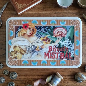 Puszka na ciasteczka Mistral w stylu vintage – francuski retro – wystrój kuchni lat 50. – pomysł na prezent dla smakoszy – puszka na cukierki