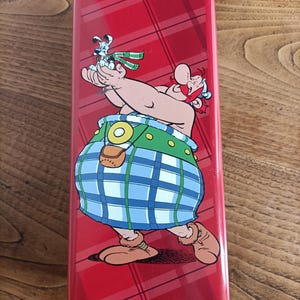 Vintage OBÉLIX and IDÉFIX Rectangular Metal Box - Asterix Collection - Retro Comic Book Storage - Comic Book Fan Gift