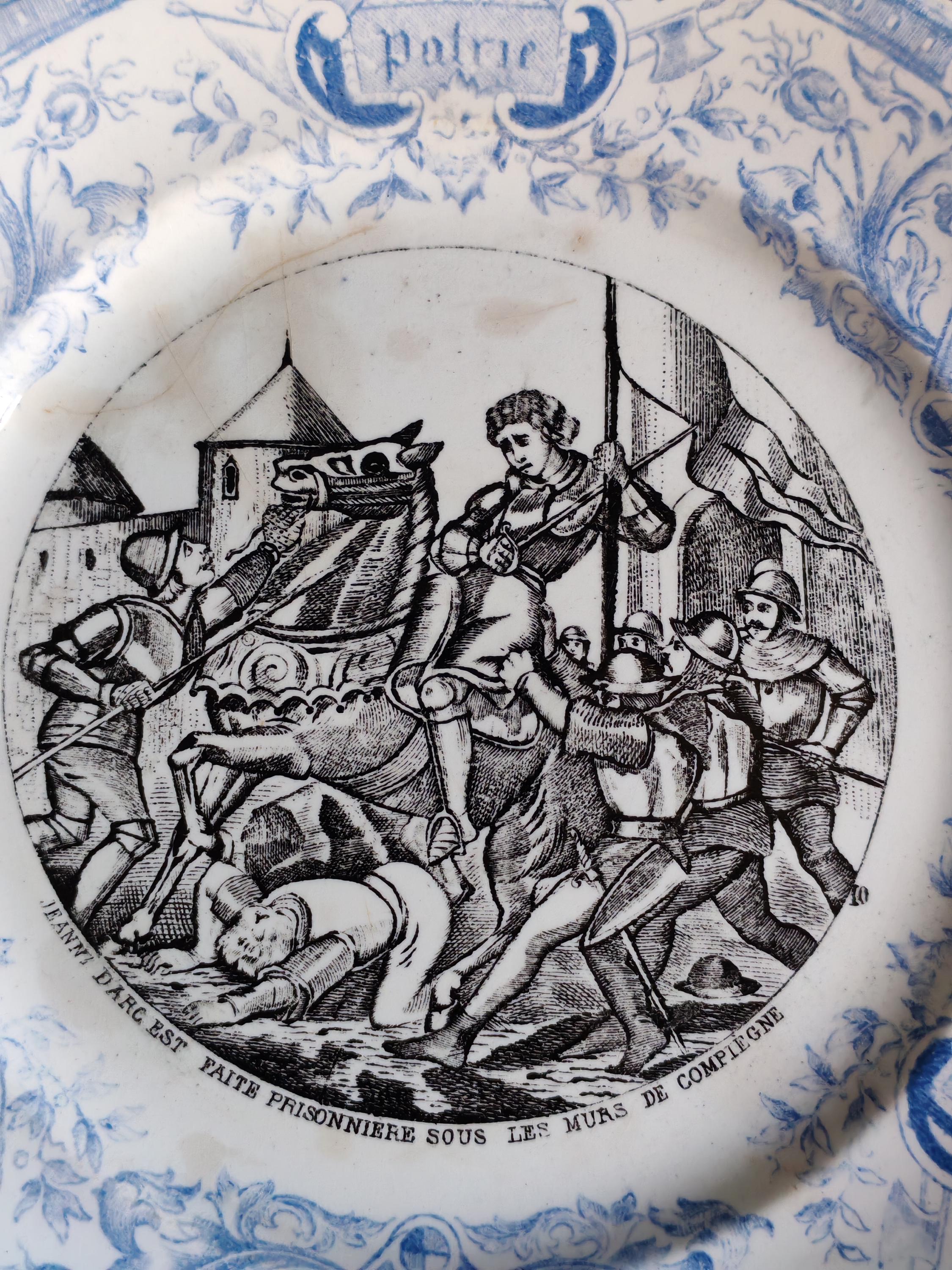 A DIGOINサルグミンヌ ジャンヌダルクのトーキングプレート