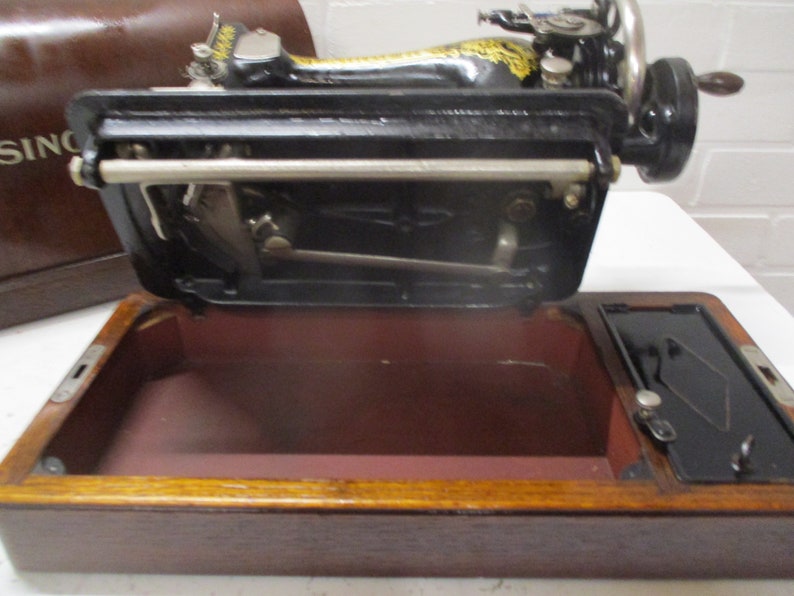 vintage singer sewing machine with hood image 7