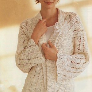 Knitting loose fitting lace cardigan
