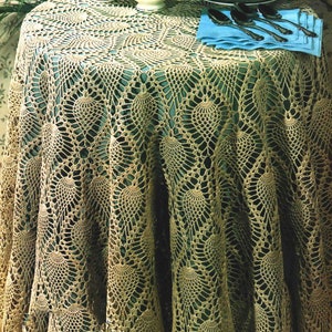 Crochet round pineapple tablecloth | 62&quot; in diameter