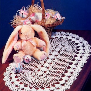 Crochet oval doily 12x21&quot;