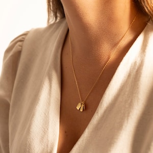 14k Gold Tag Bar Namenskette & Initialenanhänger, personalisierter Halsband mit mehreren Namen für Frauen, Geschenk für Weihnachten 2023, perfektes Geschenk Bild 3