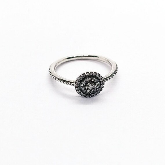 Elegant Sparkle Ring