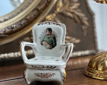 Vintage Limoges Napoleon Chair Trinket Box: Gold Gilded Porcelain