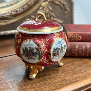 Handgeschilderde Limoges Napoleon Bonaparte-pot met deksel | Bourgondië en goudporselein | Snuisterijdoosje in Franse Empire-stijl