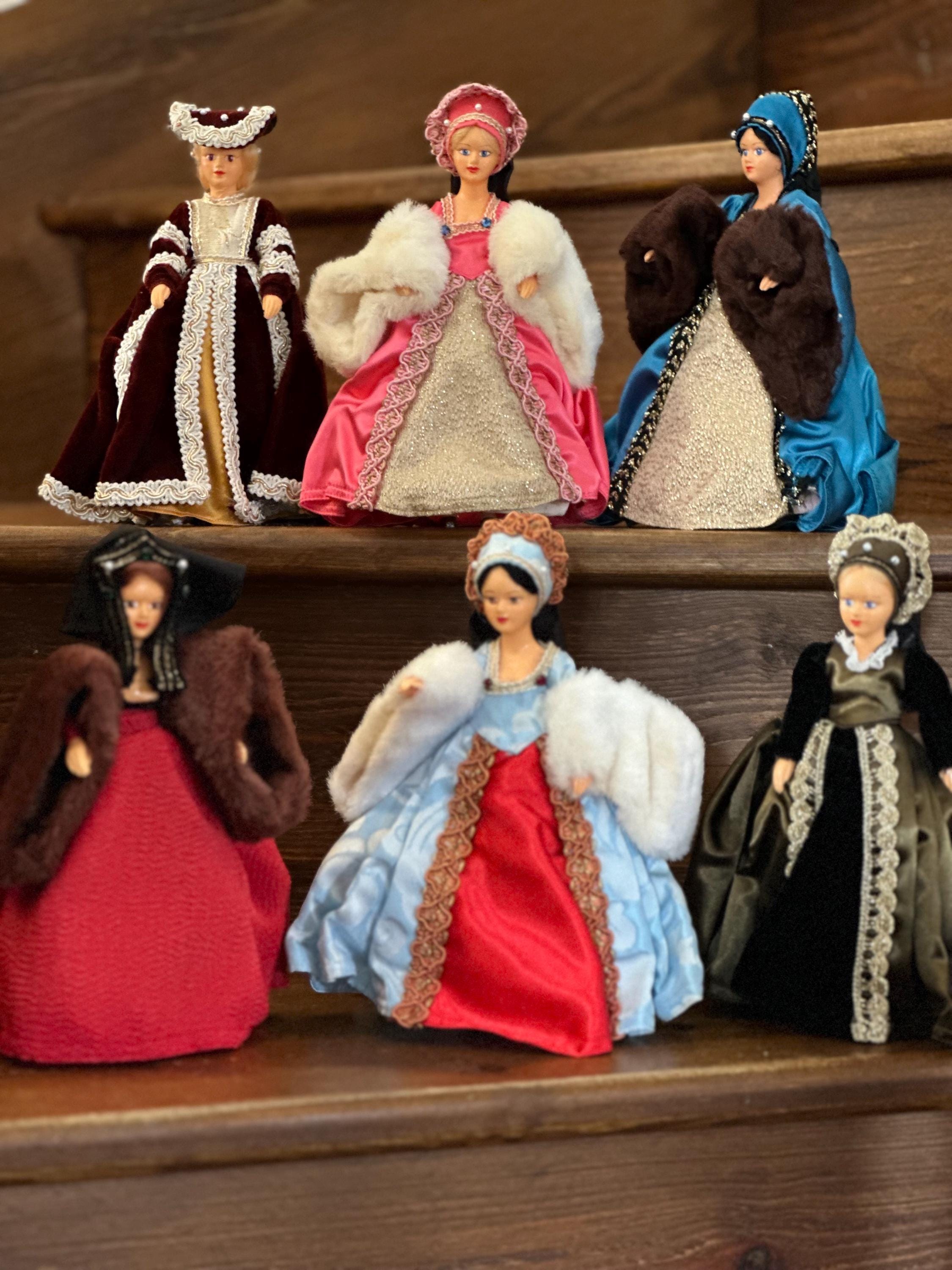 Vintage Tudor Queen Doll Set: Henry Viii's Six Wives, Royal Court