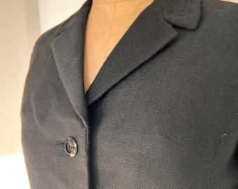 Jackie Kennedy - handmade 1960&#39;s suit - size 34-36 - wasp waist