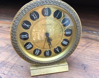 Vintage sixties -  Exquisite Deluxe clock - brass table clock - Mechanical