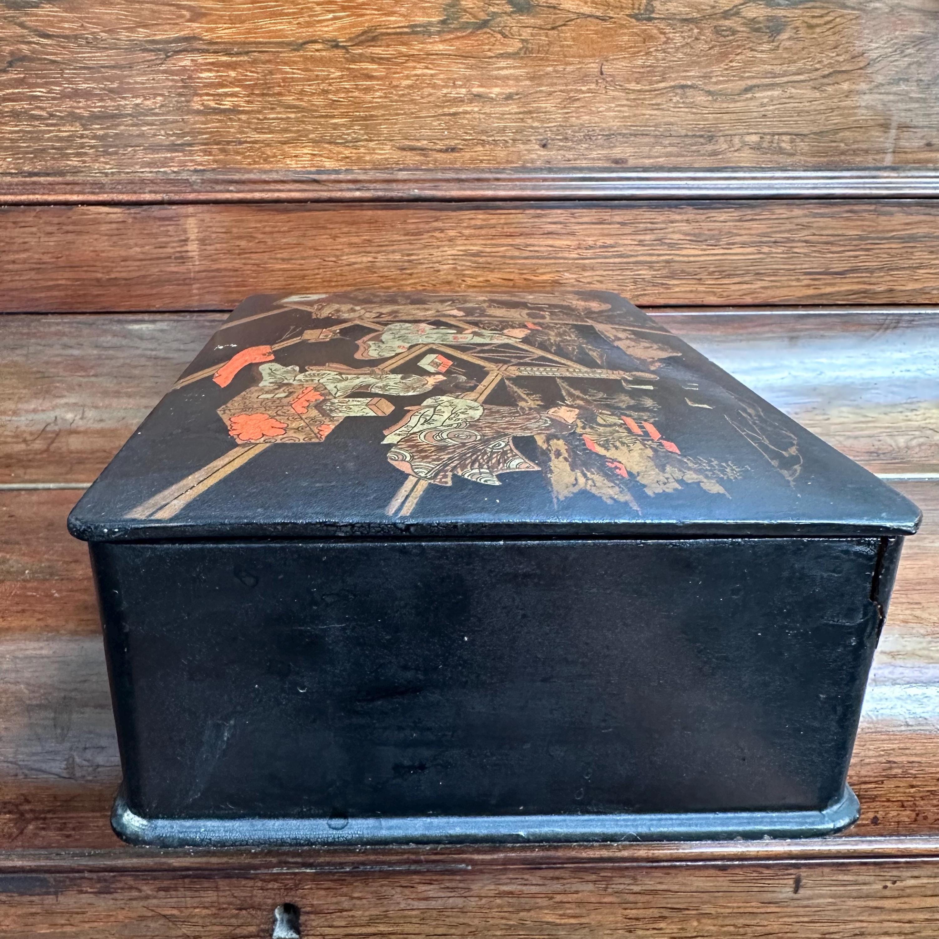 Antique Japanese Lacquer Box: Hand-painted Meiji Scene, Tea Caddy