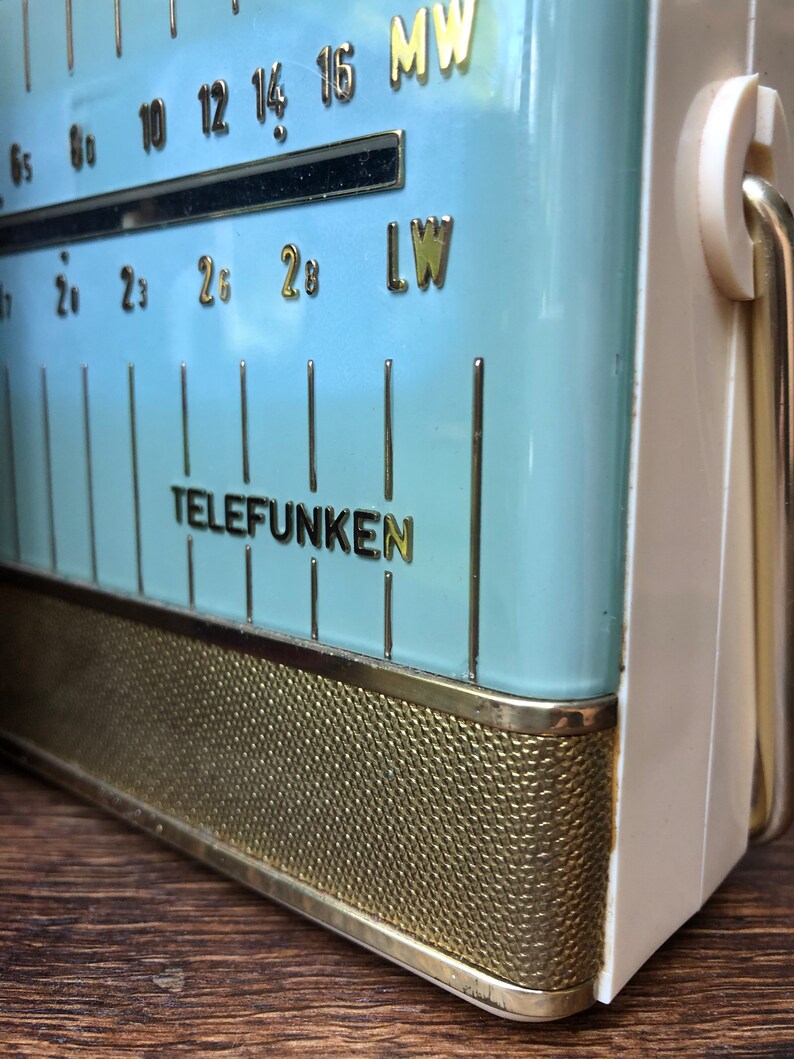 Vintage telefunken atlanta de luxe transistor radio With Manual Works