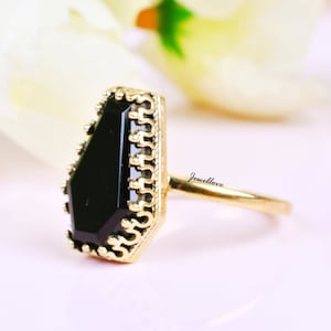 Black Onyx Engagement Ring, Coffin Shaped Rose Gold Ring, Proposal Ring, Black Stone Statement Ring,Gemstone Ring, Onyx Ring For Women,Gifts
