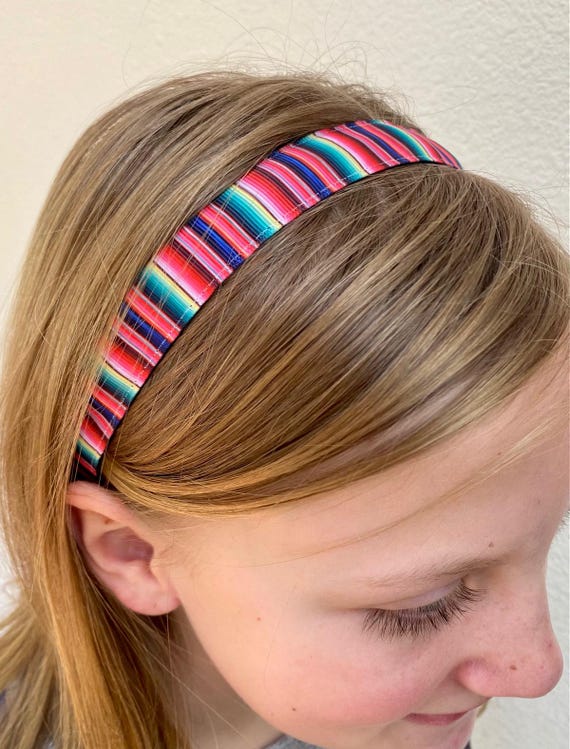 Rainbow Velvet Non-slip Headband: Handmade Pride Accessory  display picture 1