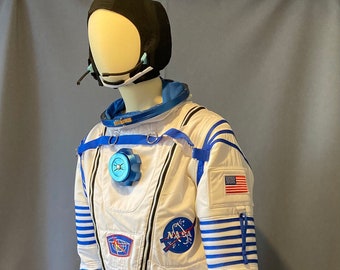 Deluxe Sokol Space Suit *New Product