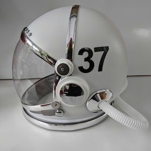 Deluxe Astronaut Helmet- with light