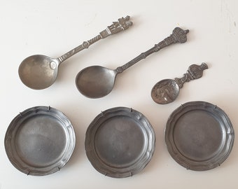 Antike Löffel und Teller aus Zinn