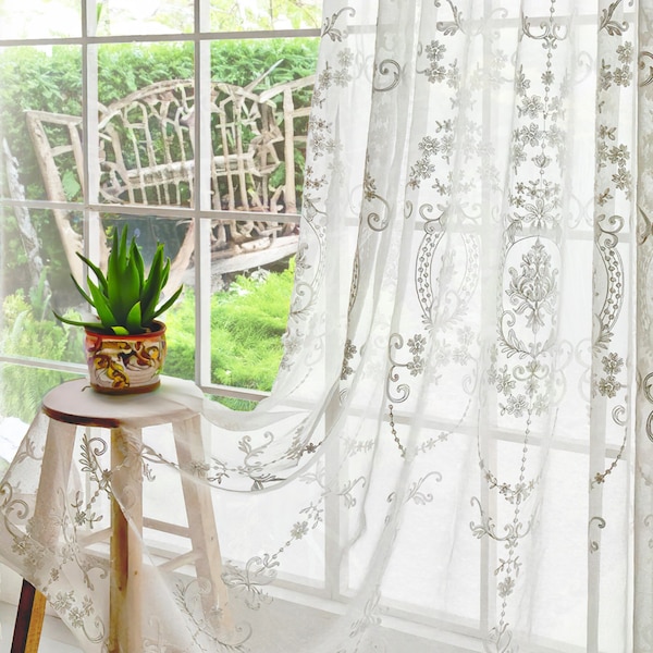 Rideaux transparents blancs avec motif floral, rideaux filtrants de lumière brodés de style français pour le salon