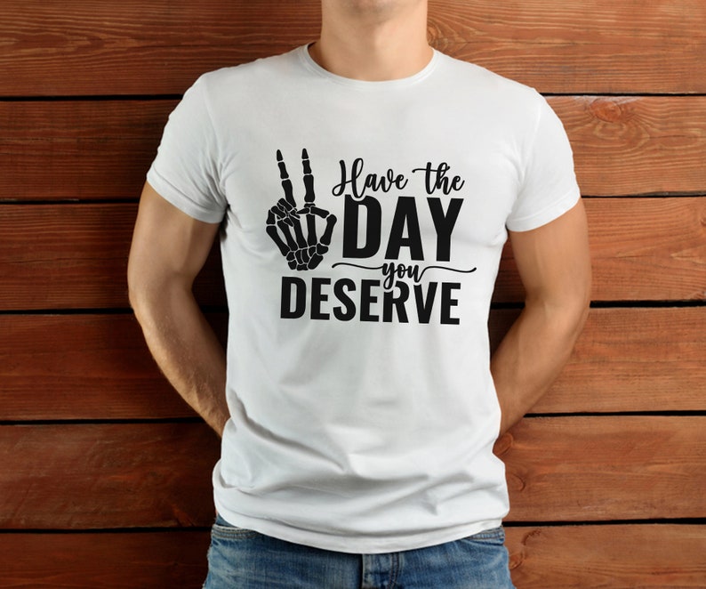 Gartenflagge „Have The Day You Deserve“ – Herbsthof-Design, Doppelseitig, Wetterfest 30,5x45,7 Cm