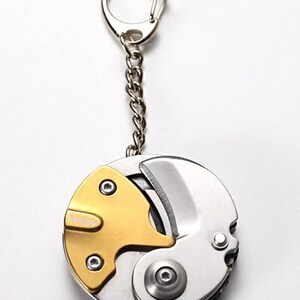 EDC Crafting Screwdriver Multifunction Gold Key Ring Tool 1.8"x 4" w/6 Bits All Steel Design 2 Torx, 2 Slot & 2 Phillips Bits