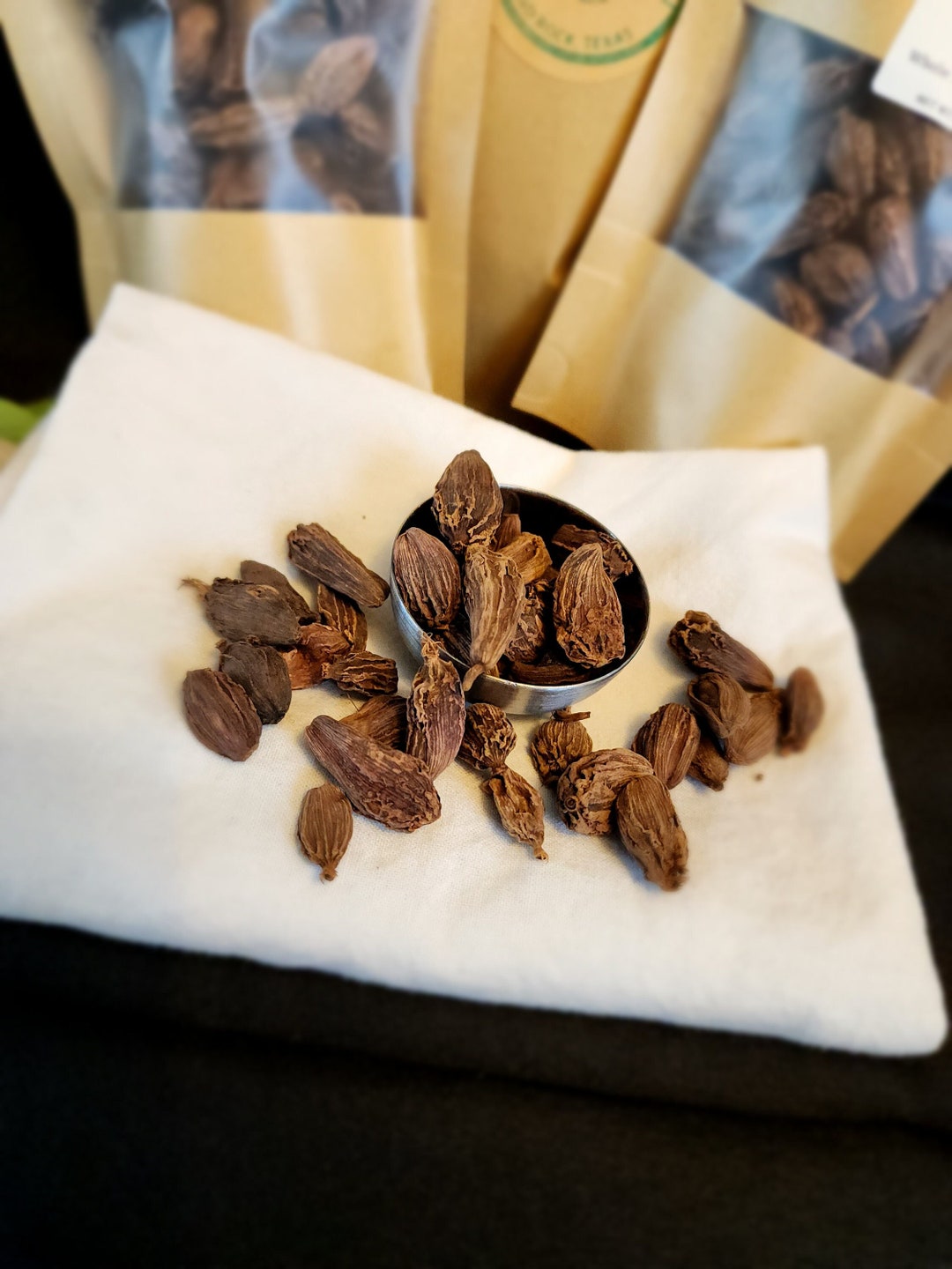 2.1oz Whole Black Cardamom Pods Etsy