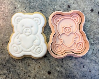 Love Cookie Cutters and Stamps - DIY Fondant Biscuit and Cupcake Toppers