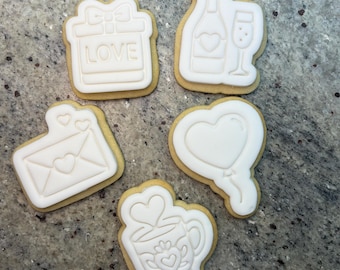Love Heart Cookie Cutters and Stamps - DIY Fondant Biscuit and Cupcake Toppers