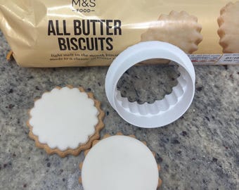 Scalloped Biscuit Cutter, Fits M&S Biscuits, Cookies and Fondant