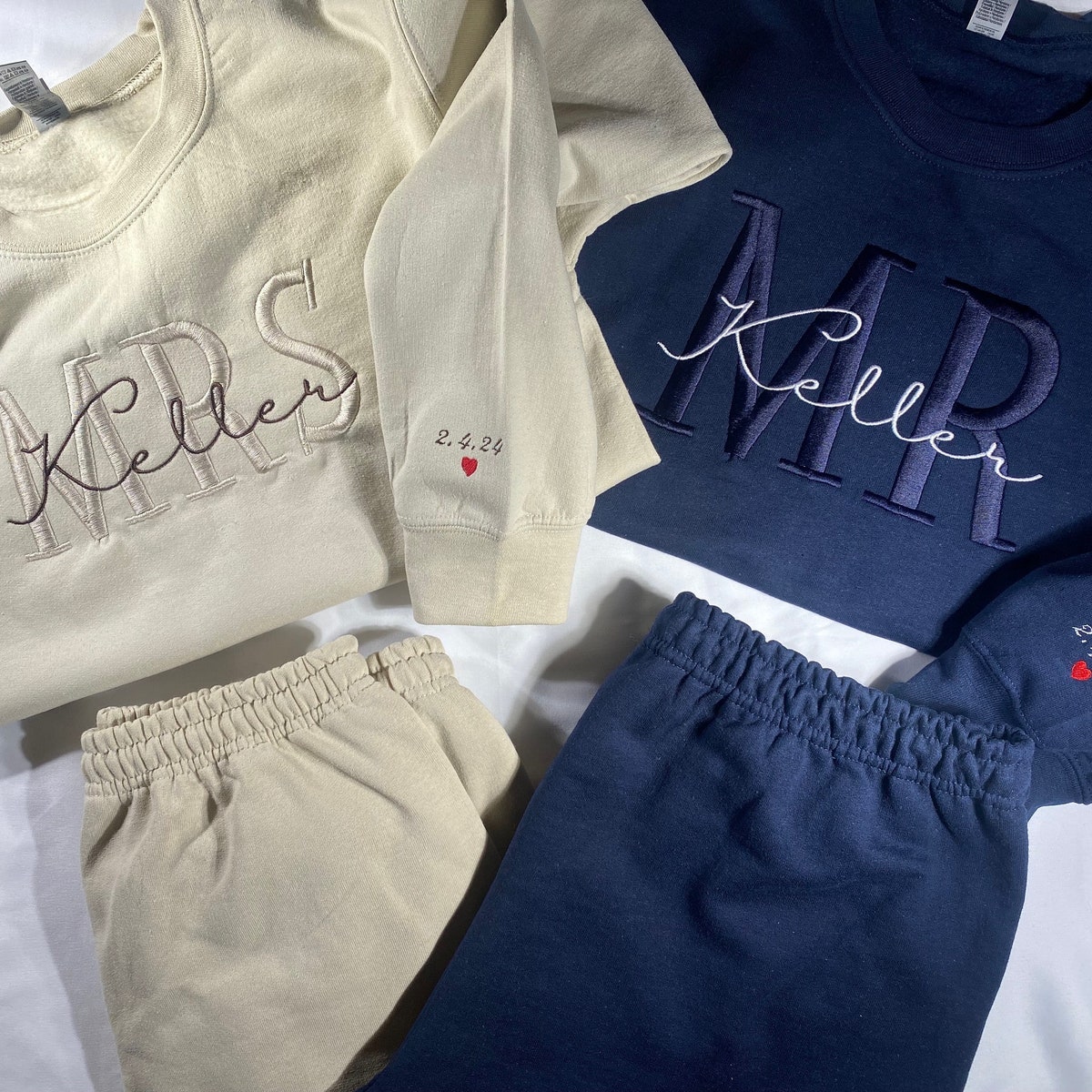 Honeymoon Set, Mrs. Sweatshirt, Mr. Sweatshirt, Hoodie Gift, Newly Married Set, Honeymoon Outfit, Mr. and Mrs. Pants, Custom, Date on Sleeve - Etsy